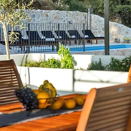 Barbarella Prázdninový dům Zaostrog